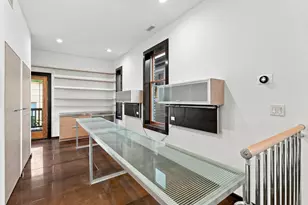 2334 W Medill Ave, Chicago, IL 60647 - Photo 24
