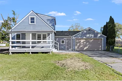 404 Pershing Avenue, Machesney Park, IL 61115 - Photo 2