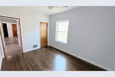 5437 W Hutchinson Street #2, Chicago, IL 60641 - Photo 10