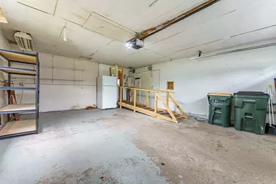 212 Wellington Avenue, Elk Grove Village, IL 60007 - Photo 24