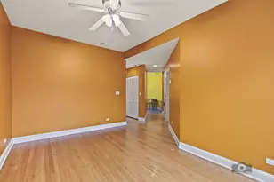 4916 N Kedzie Ave, Chicago, IL 60625 - Photo 4