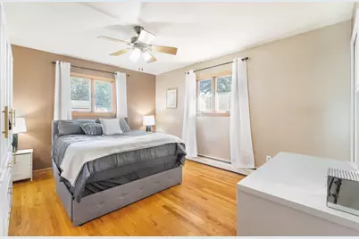 726 S Union Street, Aurora, IL 60505 - Photo 6