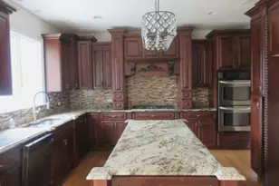 795 N Kenilworth Ave, Elmhurst, IL 60126 - Photo 4