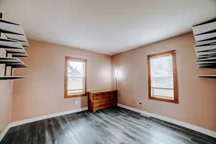 445 N 5th St, Sheldon, IL 60966 - Photo 22
