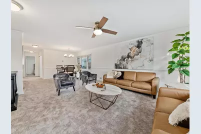 5018 Dobson Street, Skokie, IL 60077 - Photo 4