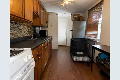 29 Alameda Drive, Carpentersville, IL 60110 - Photo 4