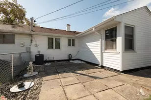 4402 W 87th Pl, Hometown, IL 60456 - Photo 22