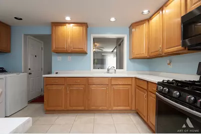 4402 W 87th Place, Hometown, IL 60456 - Photo 8