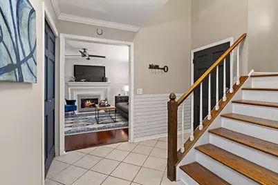 1296 Farnsworth Lane, Buffalo Grove, IL 60089 - Photo 4