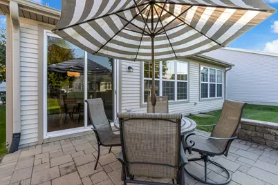 2771 Beacon Point Circle, Elgin, IL 60124 - Photo 28
