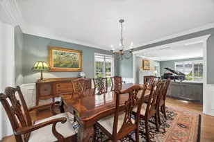 344 Hambletonian Dr, Oak Brook, IL 60523 - Photo 12