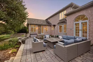 344 Hambletonian Dr, Oak Brook, IL 60523 - Photo 46