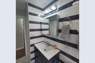 1835 225th Street, Sauk Village, IL 60411 - Photo 6
