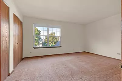 119 E Shag Bark Lane #B, Streamwood, IL 60107 - Photo 20