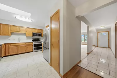 17108 Kamp Court #1, Tinley Park, IL 60487 - Photo 6