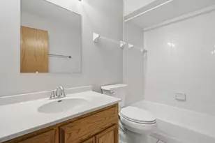 17108 Kamp Ct, Tinley Park, IL 60487 - Photo 16
