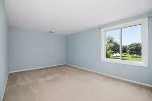 462 Raintree Dr, Glen Ellyn, IL 60137 - Photo 18