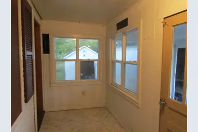 356 McLean Street, Rosiclare, IL 62982 - Photo 22