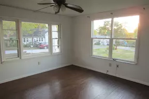 356 McLean St, Rosiclare, IL 62982 - Photo 16