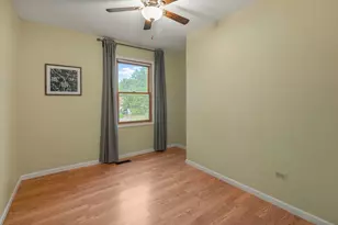 5481 Parkside Ct, Gurnee, IL 60031 - Photo 26