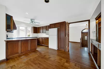 18515 Arcadia Avenue, Lansing, IL 60438 - Photo 10