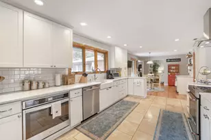1803 Paula Ct, Sleepy Hollow, IL 60118 - Photo 24