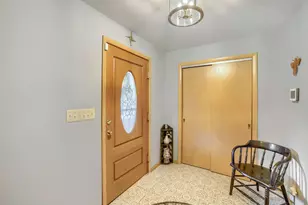 1803 Paula Ct, Sleepy Hollow, IL 60118 - Photo 10