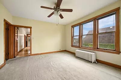 3327 N Hamlin Avenue, Chicago, IL 60618 - Photo 16