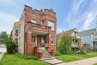 3327 N Hamlin Avenue, Chicago, IL 60618 - Photo 2