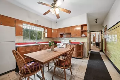 3327 N Hamlin Avenue, Chicago, IL 60618 - Photo 10