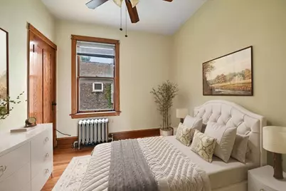 3327 N Hamlin Avenue, Chicago, IL 60618 - Photo 26