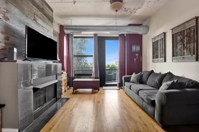 1071 W 15th Street #214, Chicago, IL 60608 - Photo 2