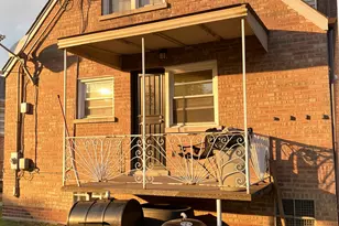 3135 W 84th Pl, Chicago, IL 60652 - Photo 2