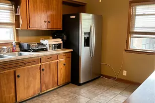 3135 W 84th Pl, Chicago, IL 60652 - Photo 6