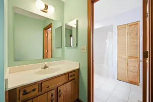 962 Kentucky Ln, Elk Grove Village, IL 60007 - Photo 20