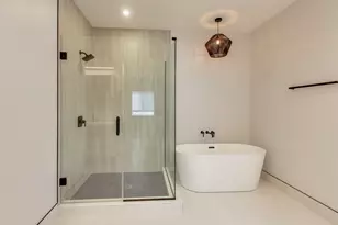 7300 Ponto Ct, Morton Grove, IL 60053 - Photo 18