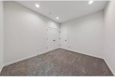 4904 S Saint Lawrence Avenue #2, Chicago, IL 60615 - Photo 14