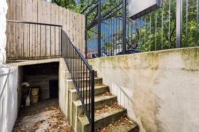 2322 W Montana Street, Chicago, IL 60647 - Photo 56