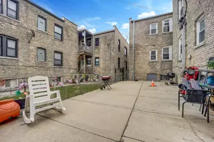 4406 W Altgeld St, Chicago, IL 60639 - Photo 16