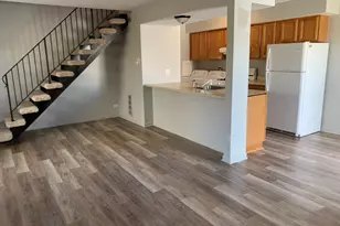 1505 Cornell Ct, Hoffman Estates, IL 60169 - Photo 4