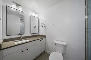 680 N Lake Shore Dr, Chicago, IL 60611 - Photo 12