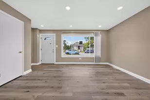 17089 Crane Ave, Hazel Crest, IL 60429 - Photo 12