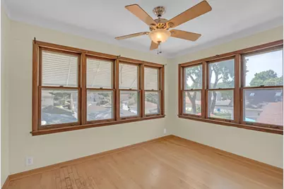 11236 S Talman Avenue, Chicago, IL 60655 - Photo 12