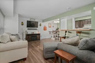 2138 N Heather Ln, Palatine, IL 60074 - Photo 18