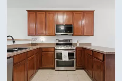 543 Topeka Drive, Grayslake, IL 60030 - Photo 16