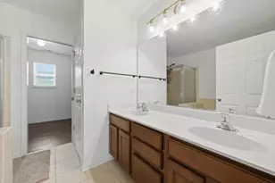 543 Topeka Dr, Grayslake, IL 60030 - Photo 24