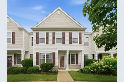 543 Topeka Drive, Grayslake, IL 60030 - Photo 2