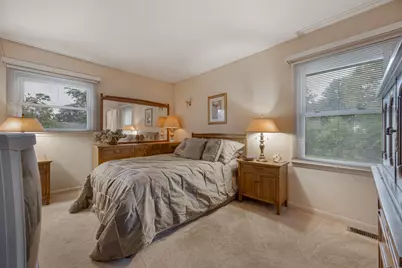 89 Grange Road, Elk Grove Village, IL 60007 - Photo 14