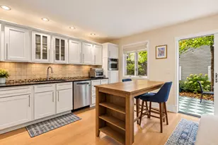 3041 N Lakewood Ave, Chicago, IL 60657 - Photo 6