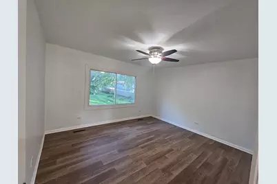 1716 Parklane Avenue, McHenry, IL 60050 - Photo 18
